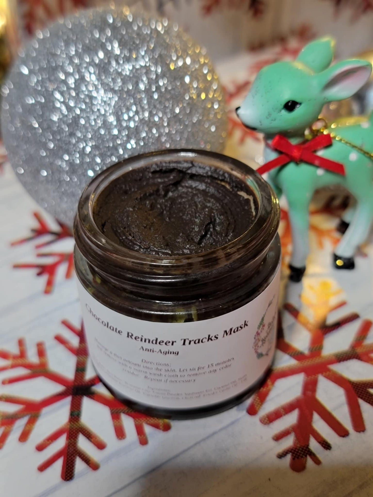 Anti-Aging Chocolate Reindeer Tracks Mask